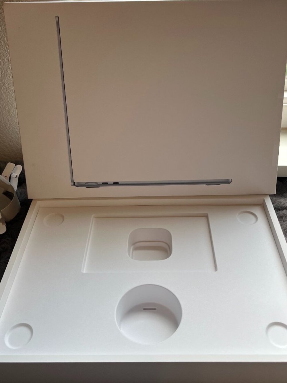 Original Empty Retail Box - Apple 13" MacBook Air M5 Sky Blue with Inner Trays